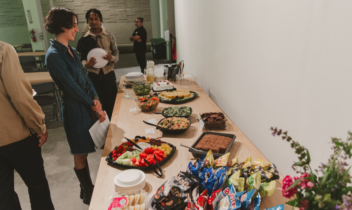 Meet and Eat 2022 photo by Ben Semisch